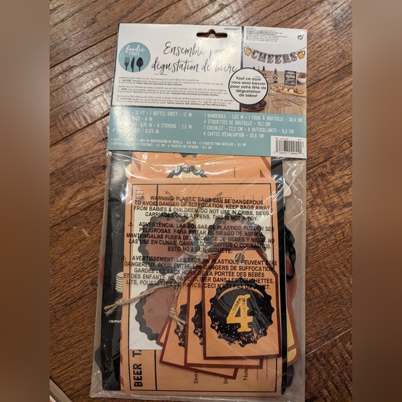 Amscan "CHEERS" Beer Tasting Kit Party Decorating & Voting for 4 People NWT - Picture 2 of 9